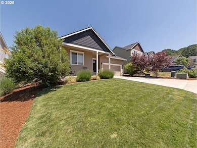 1058 E 16th St, Lafayette, OR 97127 - photo 4