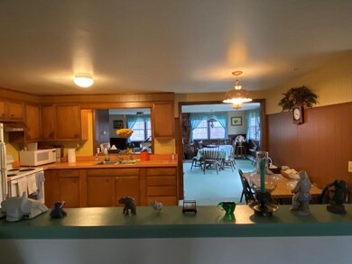 124 Arnold Rd, Fiskdale, MA 01518 - photo 5