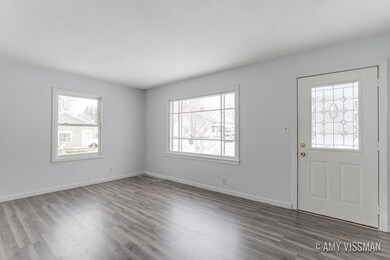 412 E Berrien St, Paw Paw, MI 49079 - photo 4