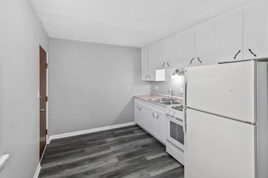 991 Tollview Ave unit 5, Aurora, IL 60505 - photo 4