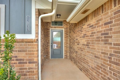 12033 NW 121st Cir, Yukon, OK 73099 - photo 7