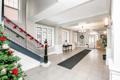 4144 N Sheridan Rd unit 409, Chicago, IL 60613 - photo 5