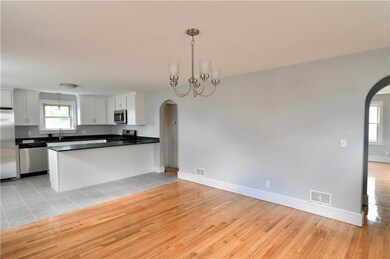 Dining Room to Kitchen View