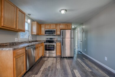 173 Lucerne Rd, Springfield, MA 01119 - photo 5