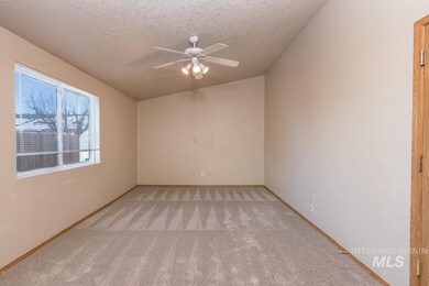 103 W Crestwood Dr, Nampa, ID 83686 - photo 6