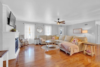 158 Park St, Clay, KY 42404 - photo 4