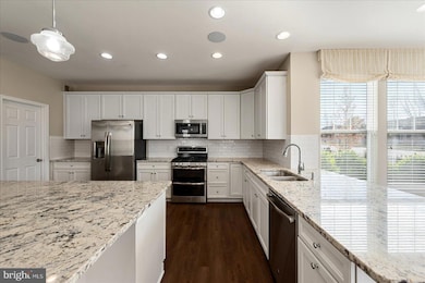 100 Silver Comet Ct, Fredericksburg, VA 22405 - photo 6