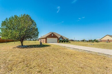 700 Olive Branch Rd, Brock, TX 76087 - photo 4