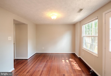 22414 Stablehouse Dr, Sterling, VA 20164 - photo 7