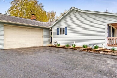 28W520 Douglas Rd unit 3, Naperville, IL 60564 - photo 6