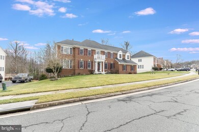 3748 Stonewall Manor Dr, Triangle, VA 22172 - photo 3