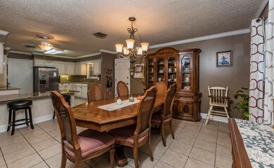 Dining Area 3