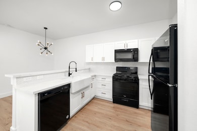 7205 Tippett St unit B, Houston, TX 77088 - photo 5