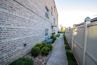 6621 W Higgins Ave, Chicago, IL 60656 - photo 5