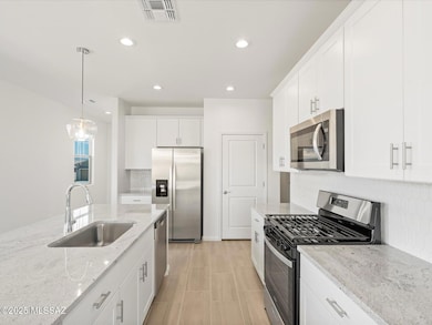 6398 E Via Valdivia, Tucson, AZ 85756 - photo 7