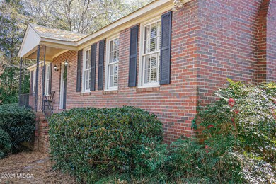 756 Marshall-8431