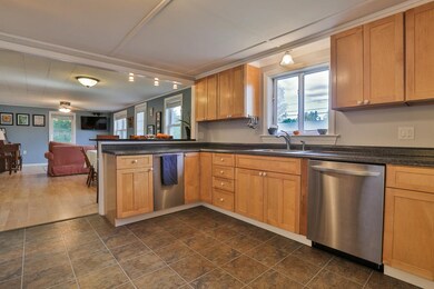 46 E Penacook Rd, Contoocook, NH 03229 - photo 7