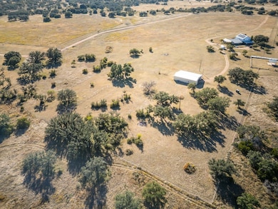 6588 Starks Rd, Mason, TX 76856 - photo 7