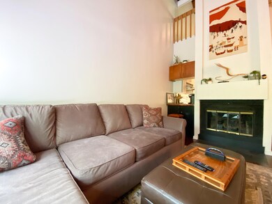 65 Clearbrook Rd unit 2, Lincoln, NH 03251 - photo 5