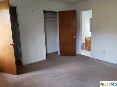 518 Creek St, Copperas Cove, TX 76522 - photo 7