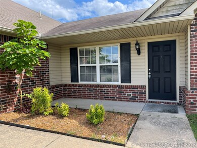 26136 E 89th Place S, Broken Arrow, OK 74014 - photo 2