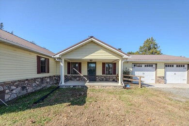 602 Moore Rd, Charleston, TN 37310 - photo 6