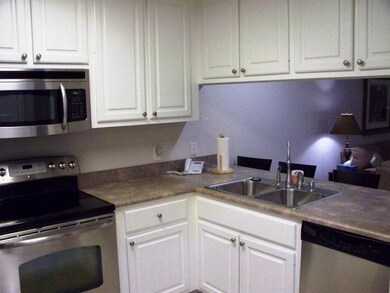 200 Salt Air Dr unit 143, St. Simons Island, GA 31522 - photo 5