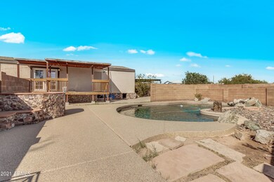 725 W Lost Dutchman-42