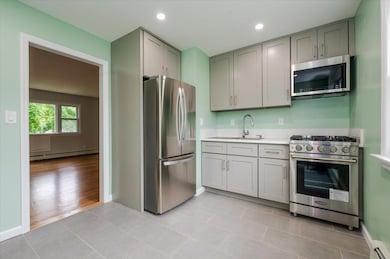 112 Cardinal Ln unit 2B, Islip, NY 11751 - photo 7