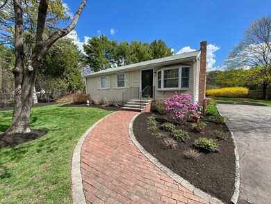 16 Pound St, Medfield, MA 02052 - photo 3