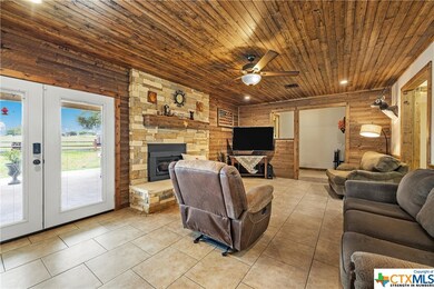 1638 Quail Run Dr, Troy, TX 76579 - photo 5