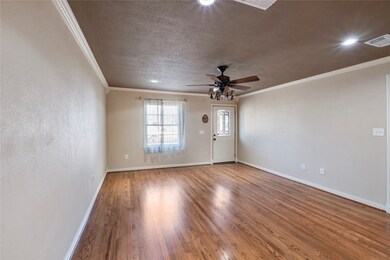 209 Styers St, Houston, TX 77022 - photo 6