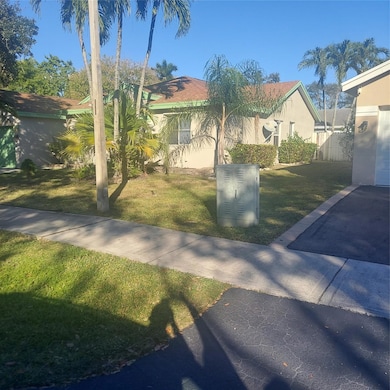 1424 NW 49th Ave, Coconut Creek, FL 33063 - photo 3