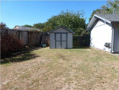 Ready to use outdoor storage shed comes with the p