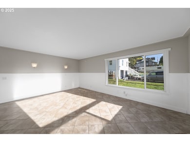 665 Front St, Gardiner, OR 97441 - photo 5