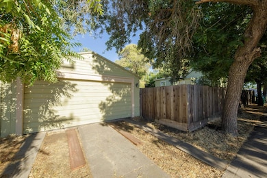 303 E Arcade St, Stockton, CA 95204 - photo 6