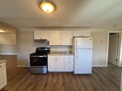 72 Vernon St unit 3, Wakefield, MA 01880 - photo 3