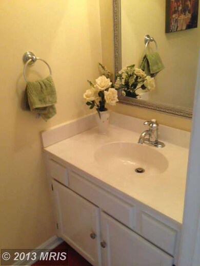 3250 Saint Augustine Ct, Olney, MD 20832 - photo 4