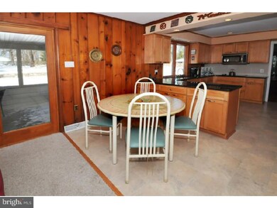 68 Hillcrest Dr, Doylestown, PA 18901 - photo 6