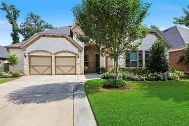 This home has all the garage space you would ever need. A total of 3.5 garages, with the single side garage having mounted hanging storage space that will stay with the home. Plenty of area to park 3 cars and still have a work shop or exercise area.