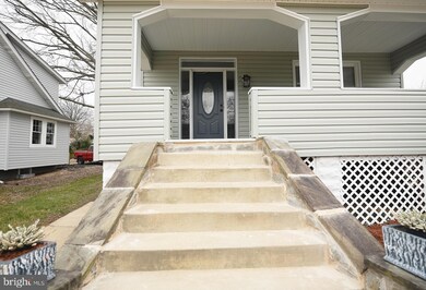 2825 Pinewood Ave, Baltimore, MD 21214 - photo 3