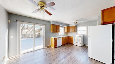 3308 Blackstone Dr, Toledo, OH 43608 - photo 6