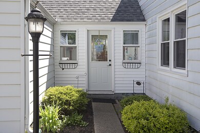 1902 Stevens Ave, Elkhart, IN 46516 - photo 5