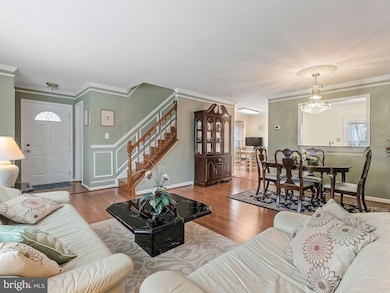 3645 Silver Spruce Cir, Burtonsville, MD 20866 - photo 6