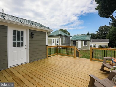 96 Elm St, Shenandoah Junction, WV 25442 - photo 7