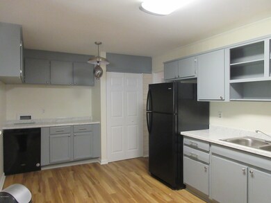 1030 Decatur Rd, Jacksonville, NC 28540 - photo 7