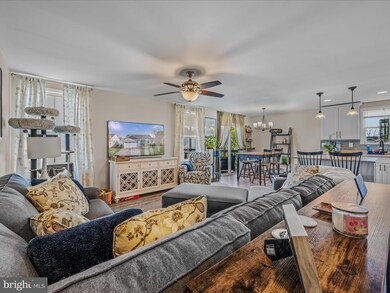 203 Singleton Way, Martinsburg, WV 25403 - photo 7