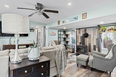 27 Siesta Dr, West Wareham, MA 02576 - photo 6