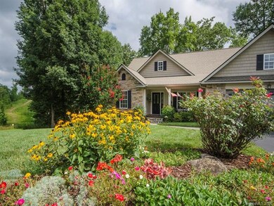 145 Baton Ln, Hendersonville, NC 28792 - photo 2