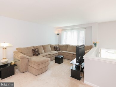 221 Patricia Ln, Secane, PA 19018 - photo 5